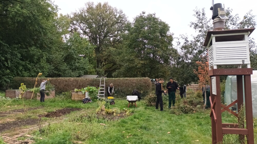Arbeiten am Gartentag - Gruppenbild